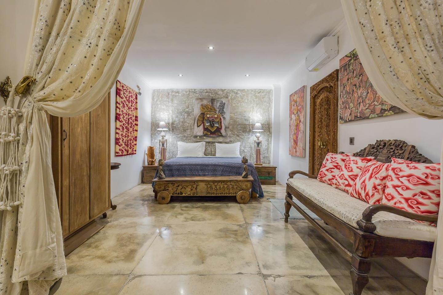 Villa Kundalini Seminyak (Bali)